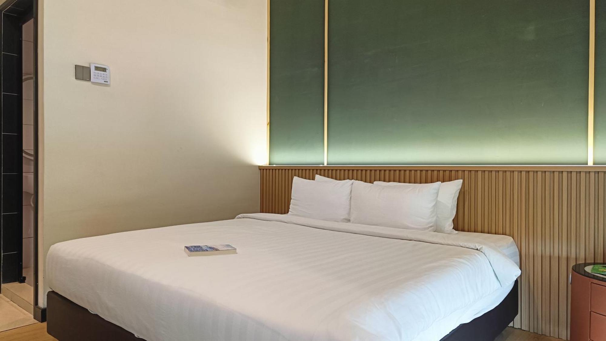 Hotel Urban Inn,